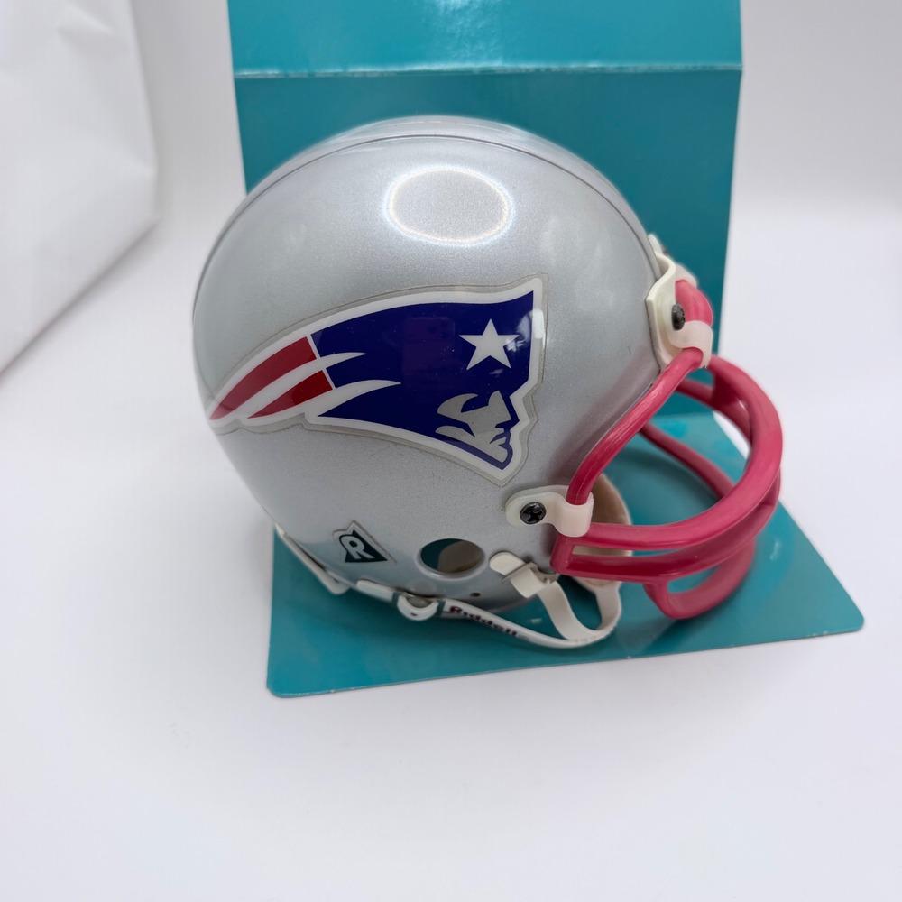 Riddell Lil' Riddell Mini Helmet New England Patriots Collectible Silver NFL